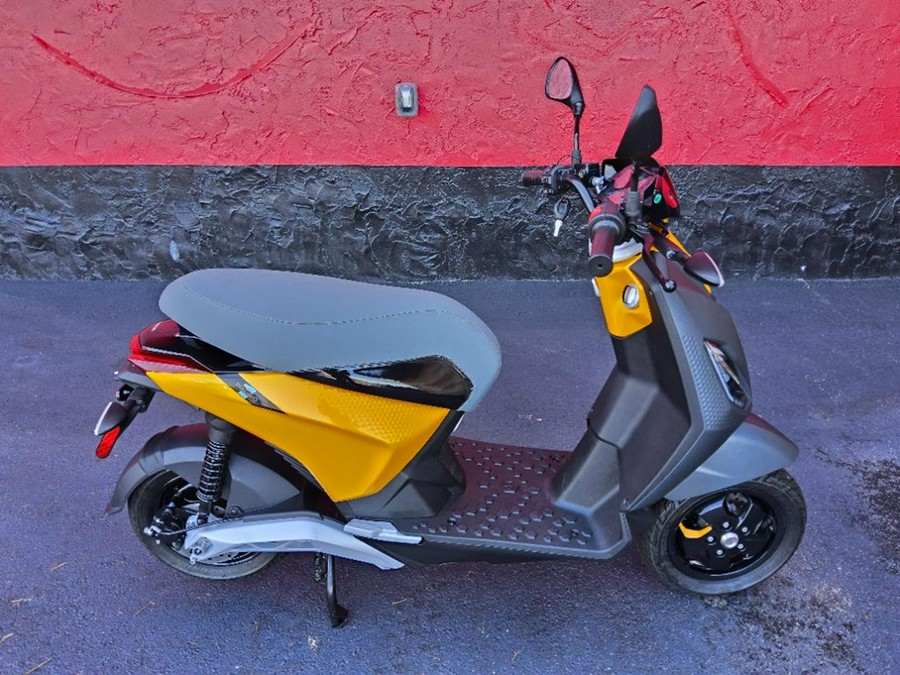 2022 Piaggio Piaggio 1 Active