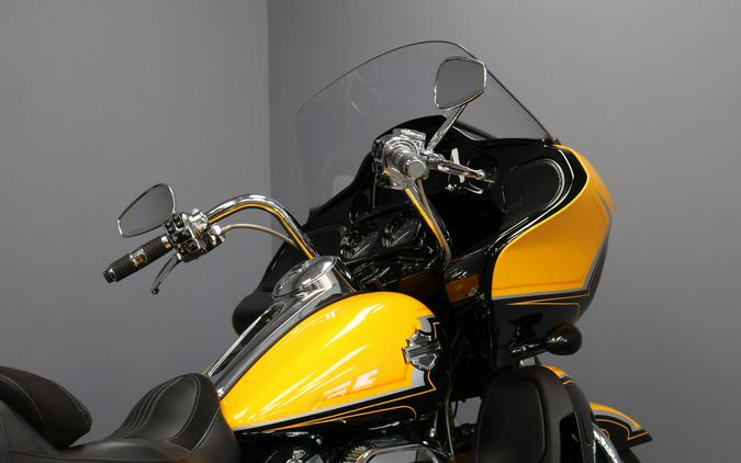 2022 Harley-Davidson® CVO™ Road Glide® Limited FLTRKSE