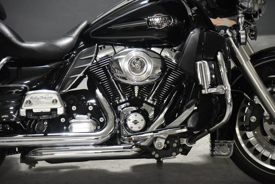 2012 Harley-Davidson® FLHTCU - Electra Glide® Ultra Classic