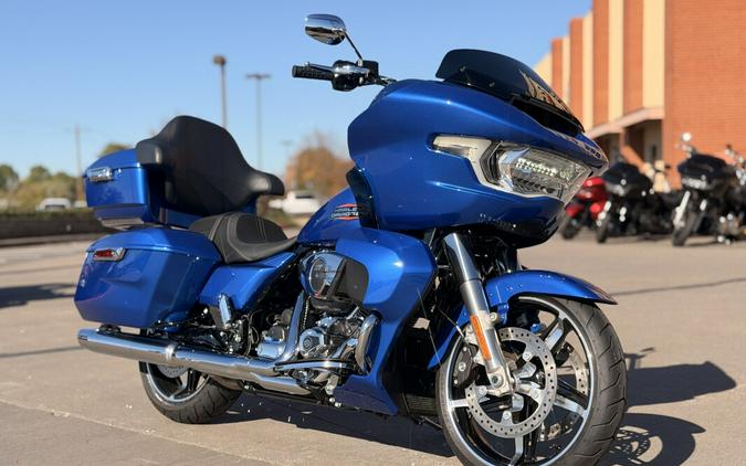 2025 Harley-Davidson® Road Glide® FLTRX Blue Burst