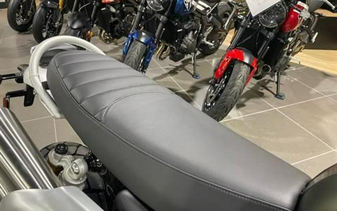 2026 Triumph Scrambler 1200 XE