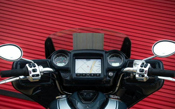 2025 Indian Motorcycle® Chieftain® Limited w/PowerBand Audio Blue Dusk