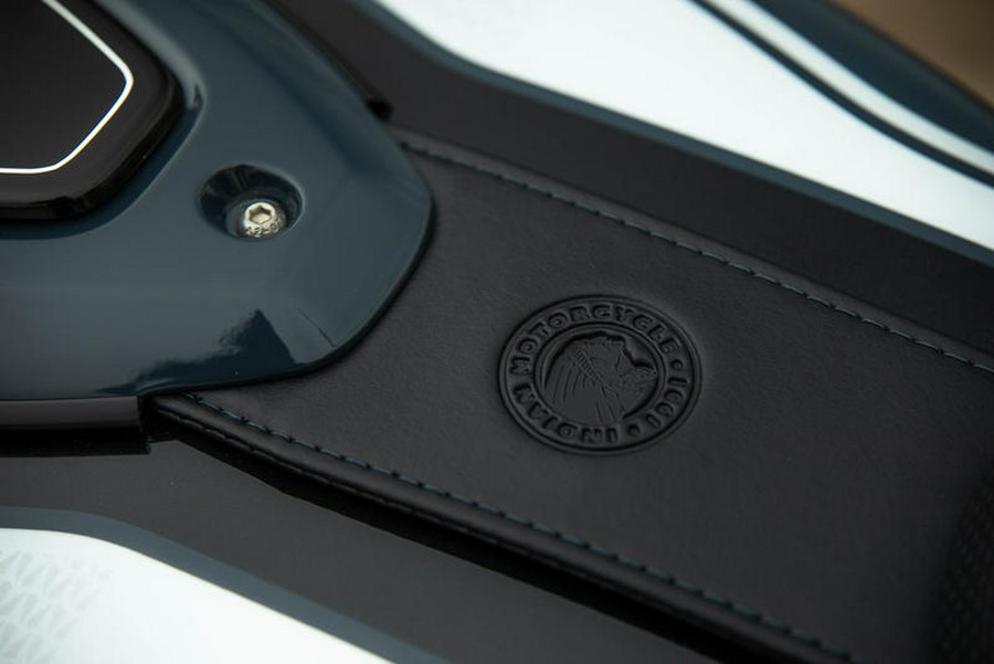 2025 Indian Motorcycle® Chieftain® Limited w/PowerBand Audio Blue Dusk