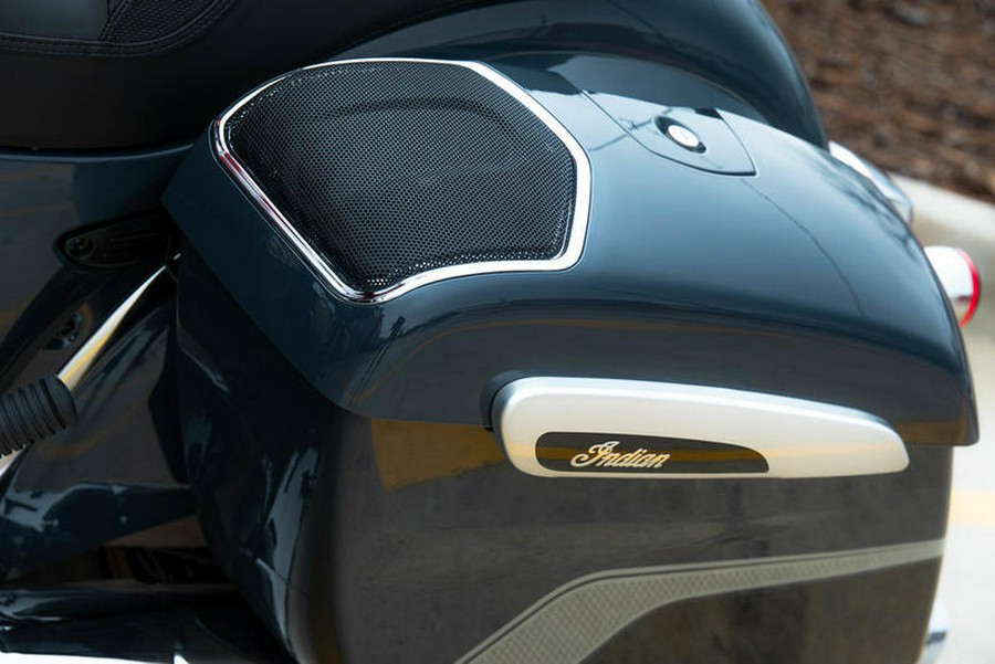 2025 Indian Motorcycle® Chieftain® Limited w/PowerBand Audio Blue Dusk
