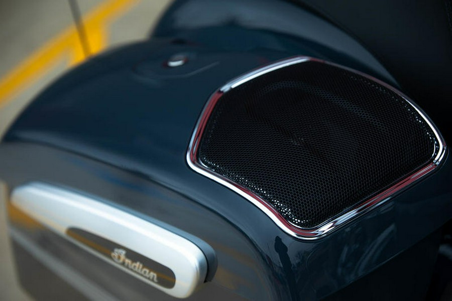 2025 Indian Motorcycle® Chieftain® Limited w/PowerBand Audio Blue Dusk