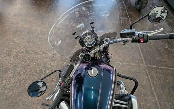 2022 BMW R 18 Classic 719 Galaxy Dust Metallic/Titan Silver 2 Metallic
