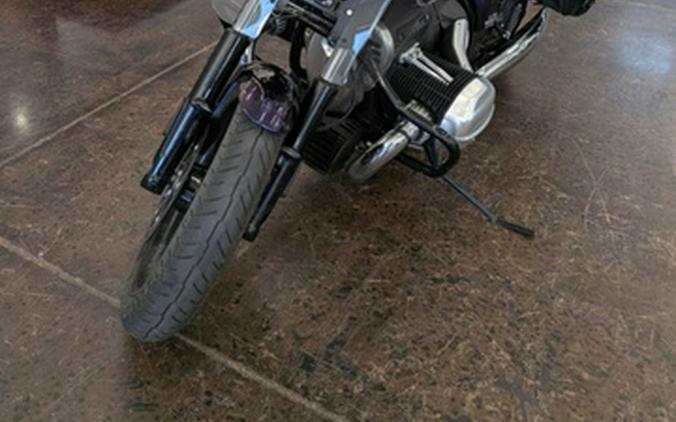 2022 BMW R 18 Classic 719 Galaxy Dust Metallic/Titan Silver 2 Metallic