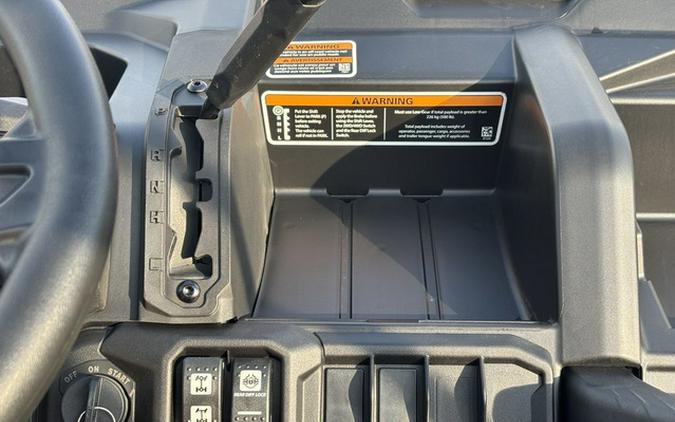 2027 Can-Am Defender DPS HD7