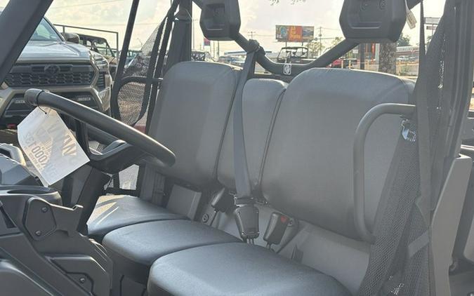 2027 Can-Am Defender DPS HD7