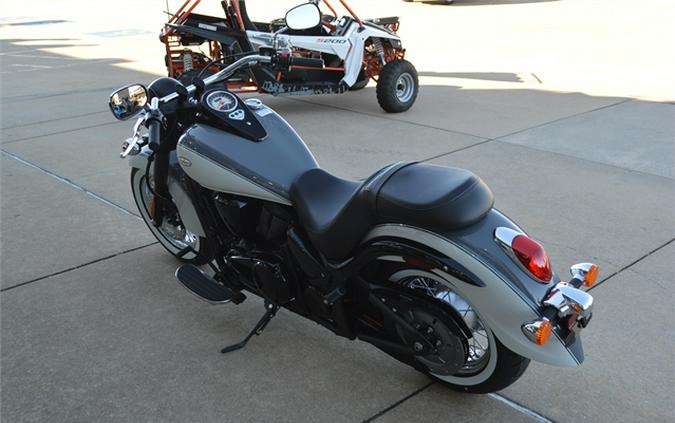 2024 Kawasaki Vulcan 900 Classic