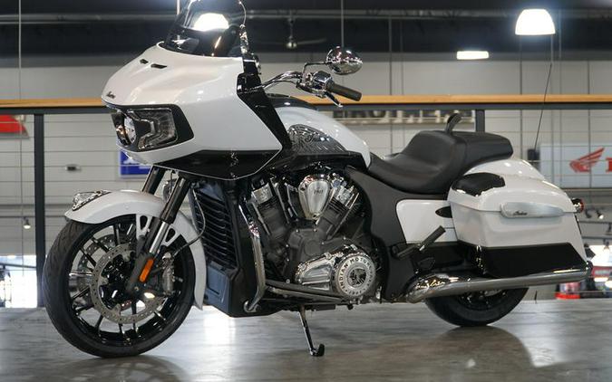 2024 Indian Motorcycle® Challenger® Limited with PowerBand Audio Package Ghost White Metallic