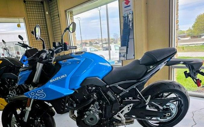 2025 Suzuki GSX-8S