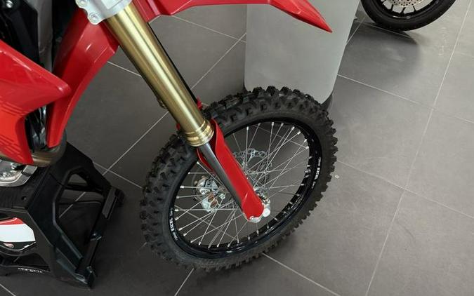 2026 Ducati Desmo450 MX