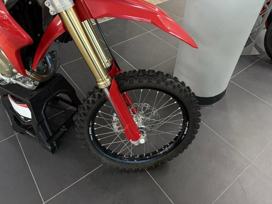 2026 Ducati Desmo450 MX