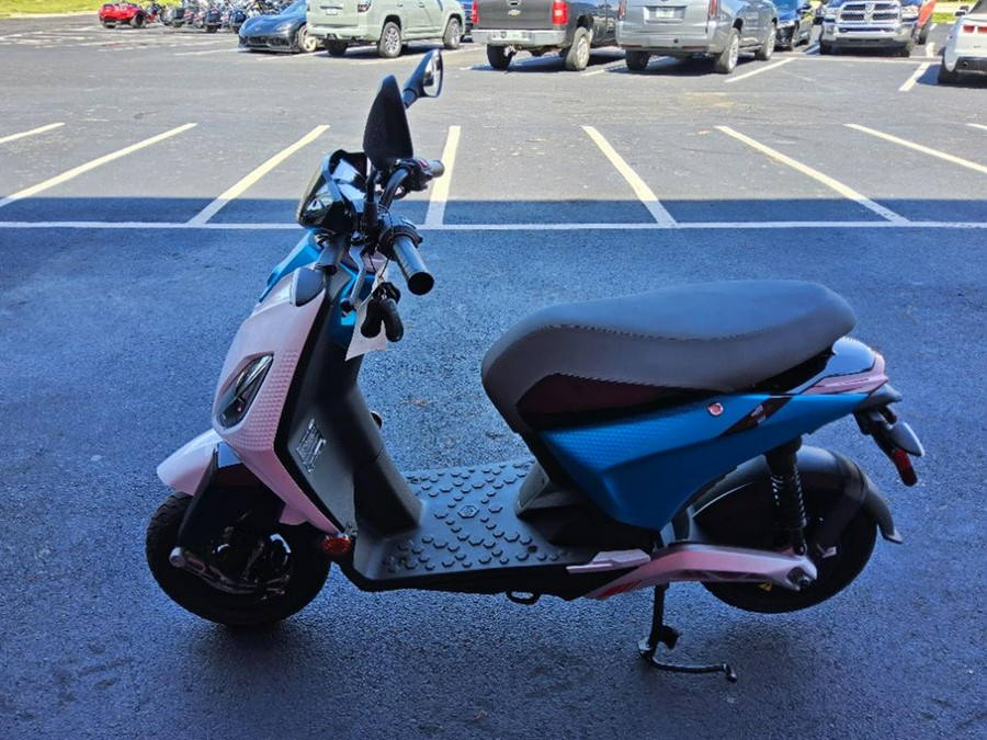 2022 Piaggio Piaggio 1 Active