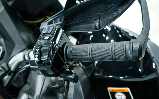 2020 Can-Am Renegade X mr 1000R