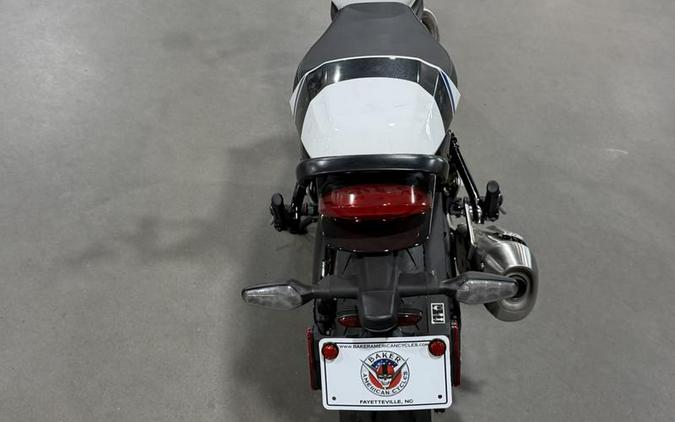 2026 Triumph Thruxton 400 Phantom Black / Aluminium Silver