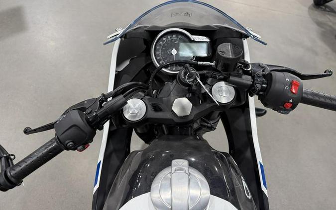2026 Triumph Thruxton 400 Phantom Black / Aluminium Silver