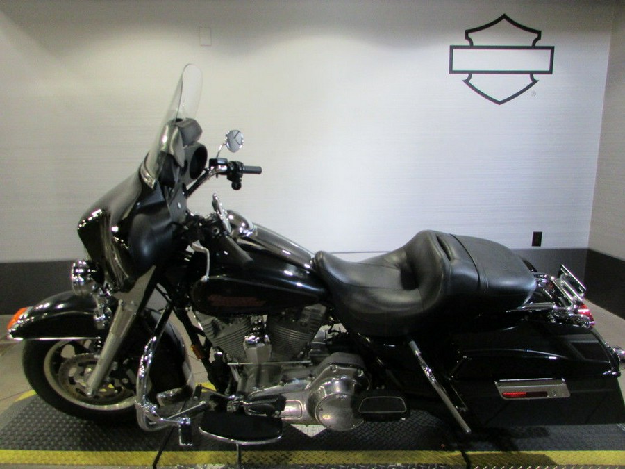 2008 Harley-Davidson® FLHT - Electra Glide® Standard