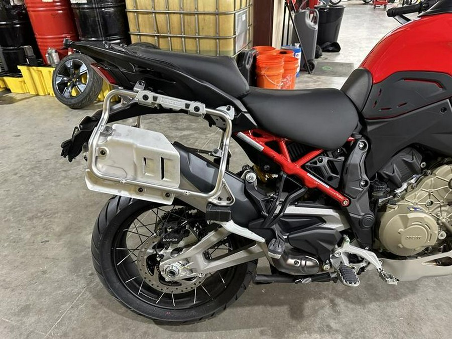 2024 Ducati Multistrada V4 Rally Travel Adventure Red