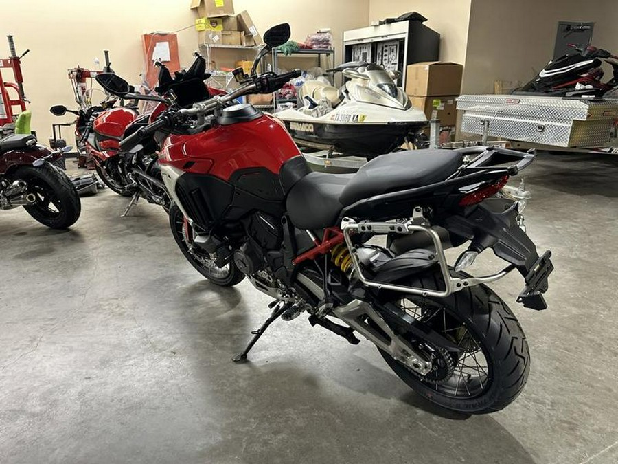 2024 Ducati Multistrada V4 Rally Travel Adventure Red