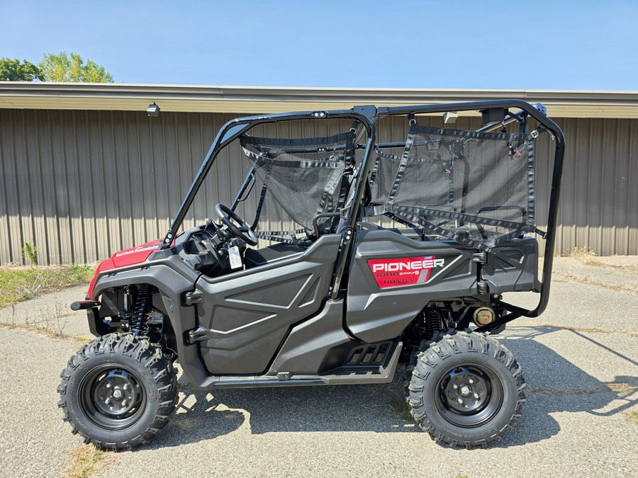 2025 Honda Pioneer 1000-5