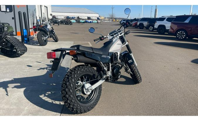 2026 TW200 - Yamaha