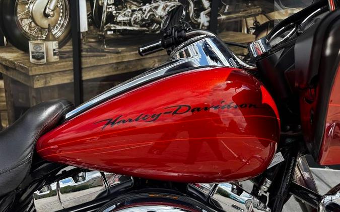 2011 Harley-Davidson ROAD GLIDE CUSTOM