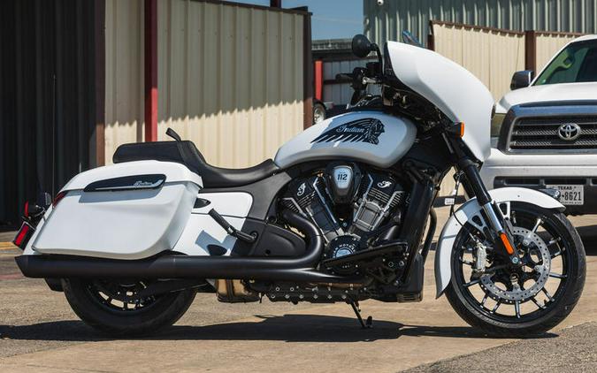 2025 Indian Motorcycle® Chieftain® PowerPlus Dark Horse® 112 w/PowerBand Ghost White Metallic Smoke