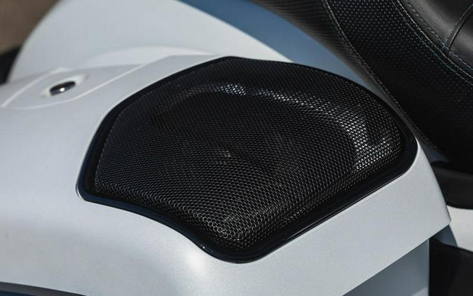 2025 Indian Motorcycle® Chieftain® PowerPlus Dark Horse® 112 w/PowerBand Ghost White Metallic Smoke