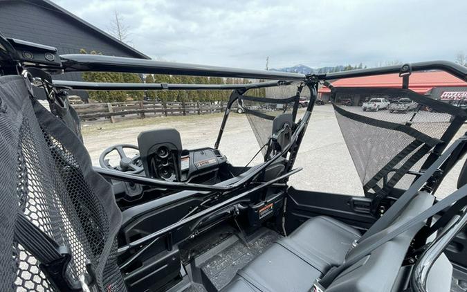 2025 Honda Pioneer 1000-6 Deluxe Crew Deluxe