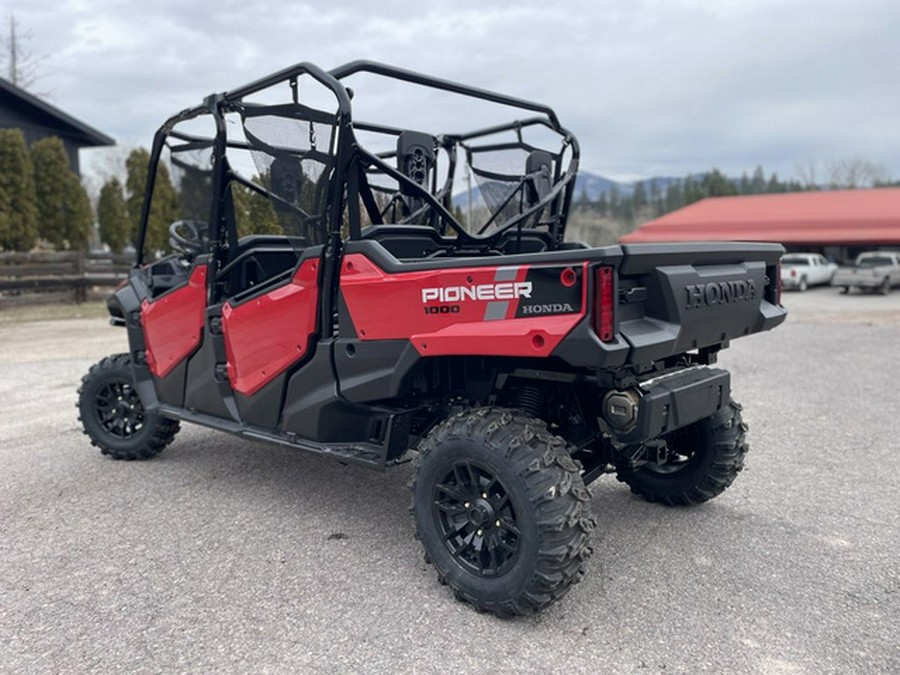 2025 Honda Pioneer 1000-6 Deluxe Crew Deluxe