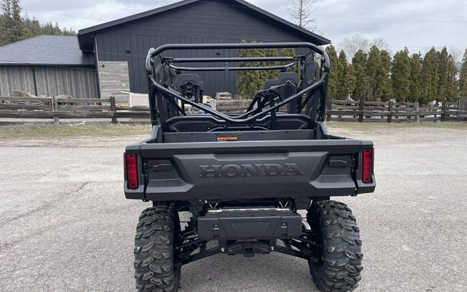2025 Honda Pioneer 1000-6 Deluxe Crew Deluxe