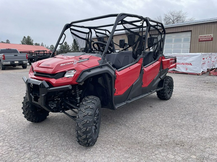 2025 Honda Pioneer 1000-6 Deluxe Crew Deluxe