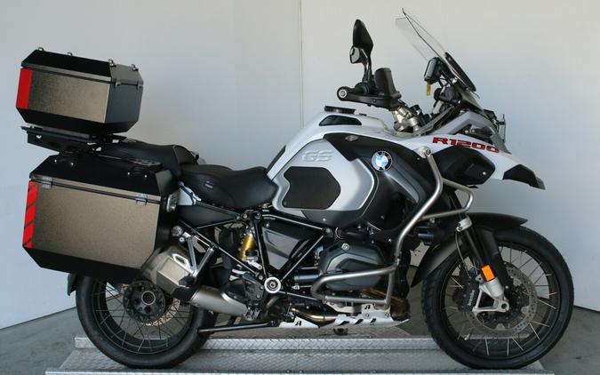 2017 BMW Motorrad R 1200 GS Adventure Light White