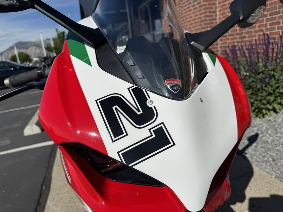 2024 Ducati Panigale V2 Bayliss Red / White / Green