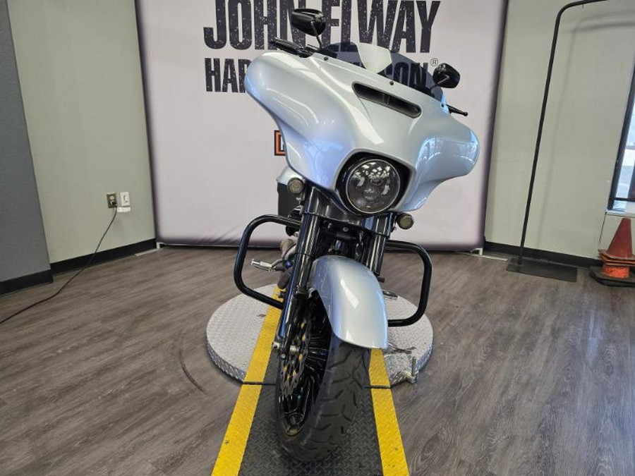 2019 Harley-Davidson FLHXS STREET GLIDE SPECIAL