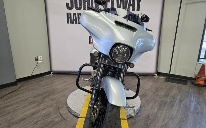 2019 Harley-Davidson FLHXS STREET GLIDE SPECIAL