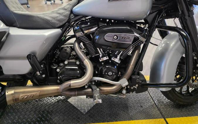 2019 Harley-Davidson FLHXS STREET GLIDE SPECIAL