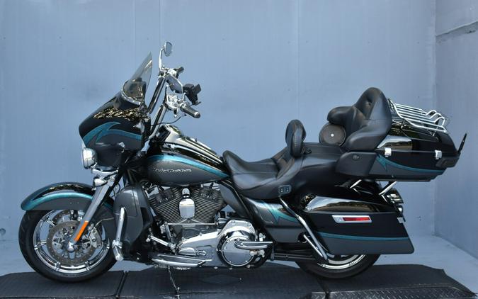 2015 Harley-Davidson CVO Electra Glide Ultra Limited