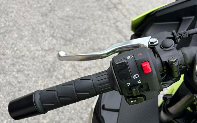 2026 Kawasaki Ninja® 500 SE ABS