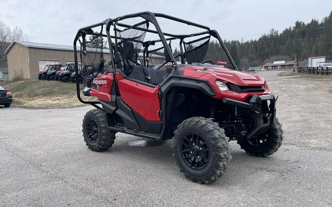 2025 Honda Pioneer 1000-5 Deluxe