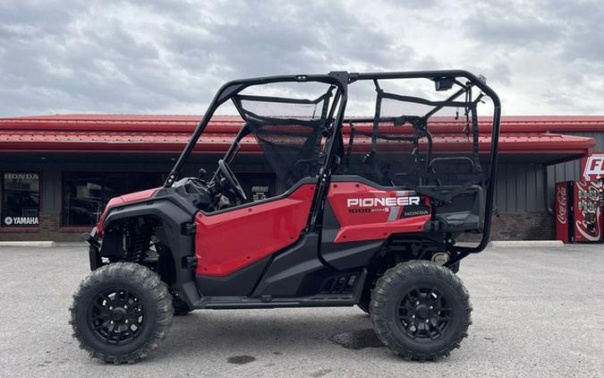2025 Honda Pioneer 1000-5 Deluxe