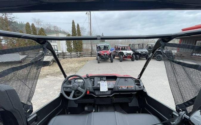 2025 Honda Pioneer 1000-5 Deluxe