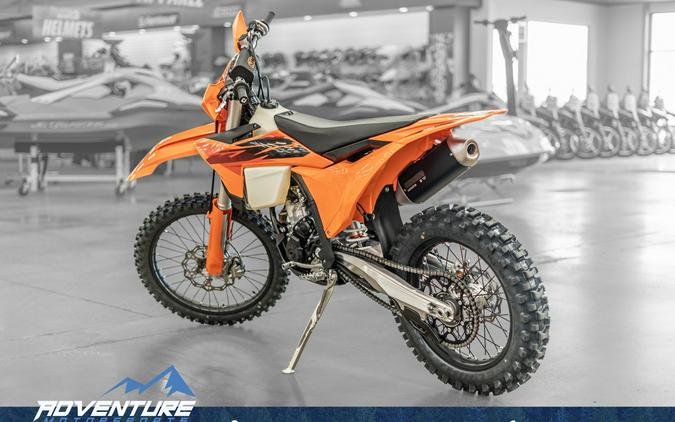 2027 250 XC-F - KTM