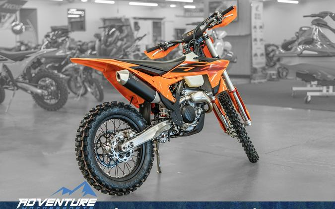 2027 250 XC-F - KTM