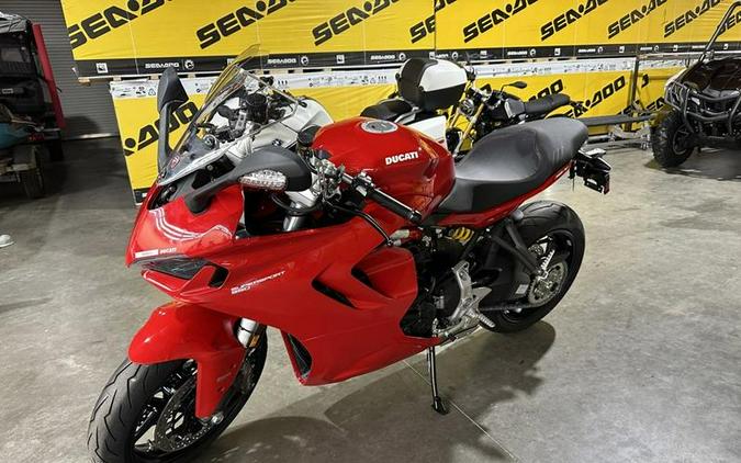 2024 Ducati Supersport 950 Red