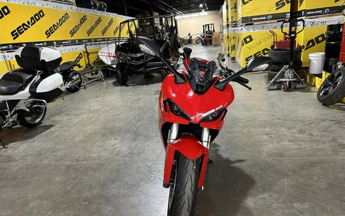 2024 Ducati Supersport 950 Red