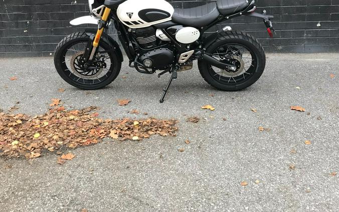 2026 Triumph Scrambler 400 XC