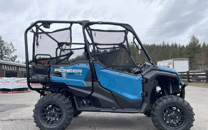 2025 Honda Pioneer 1000-5 Deluxe